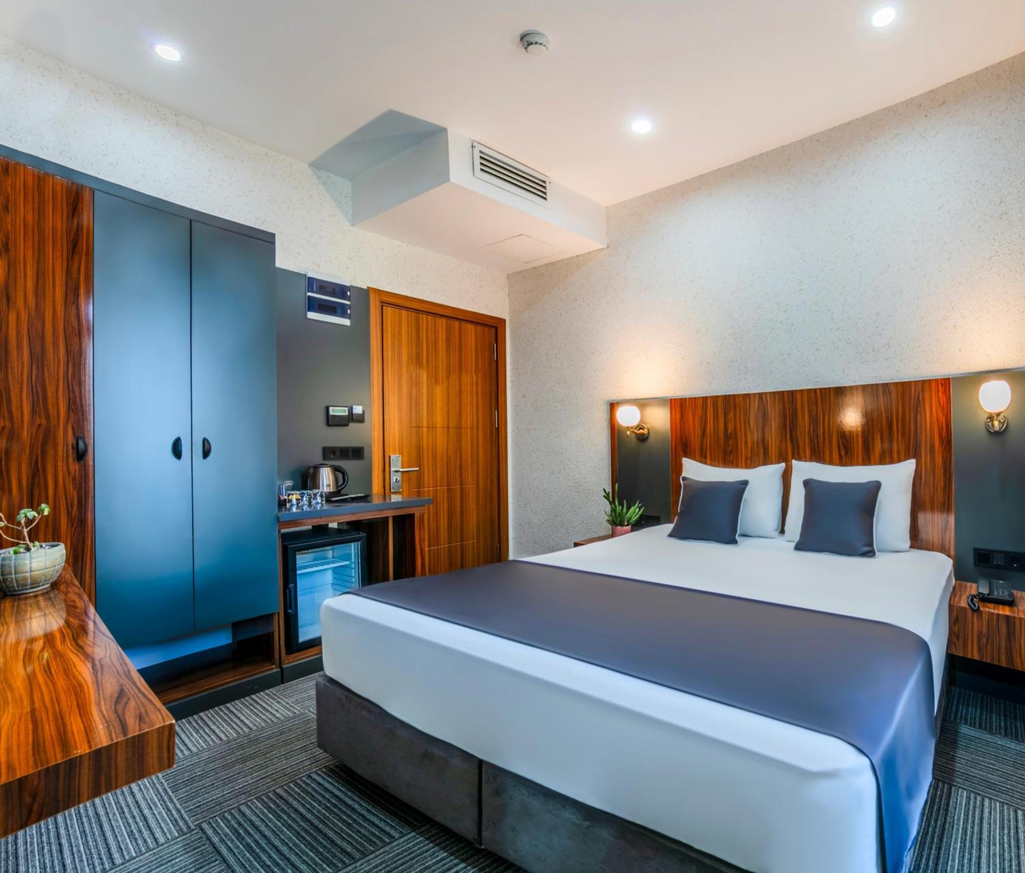 Med Airport Hotel Arnavutkoy Ngoại thất bức ảnh
