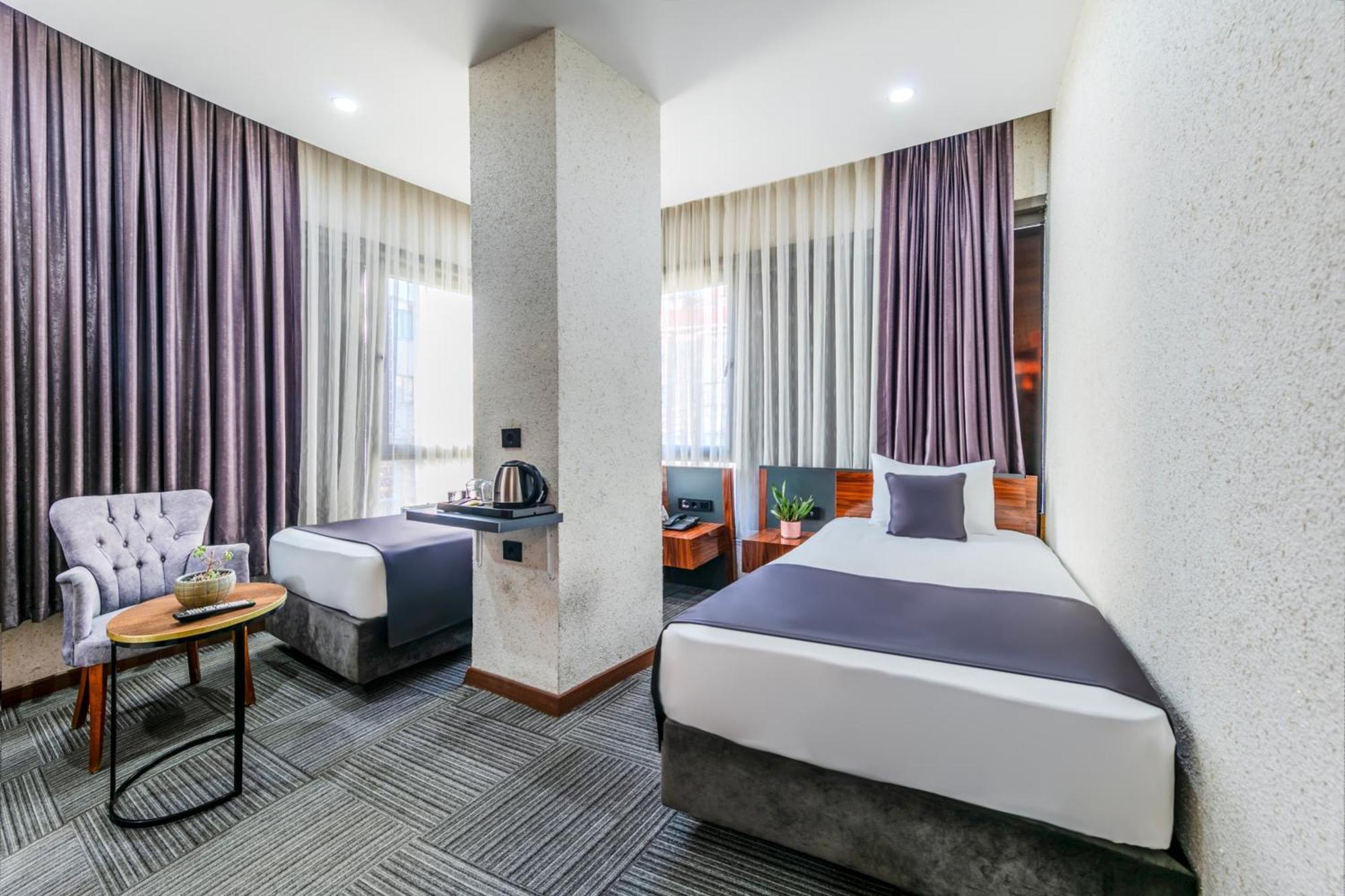 Med Airport Hotel Arnavutkoy Ngoại thất bức ảnh
