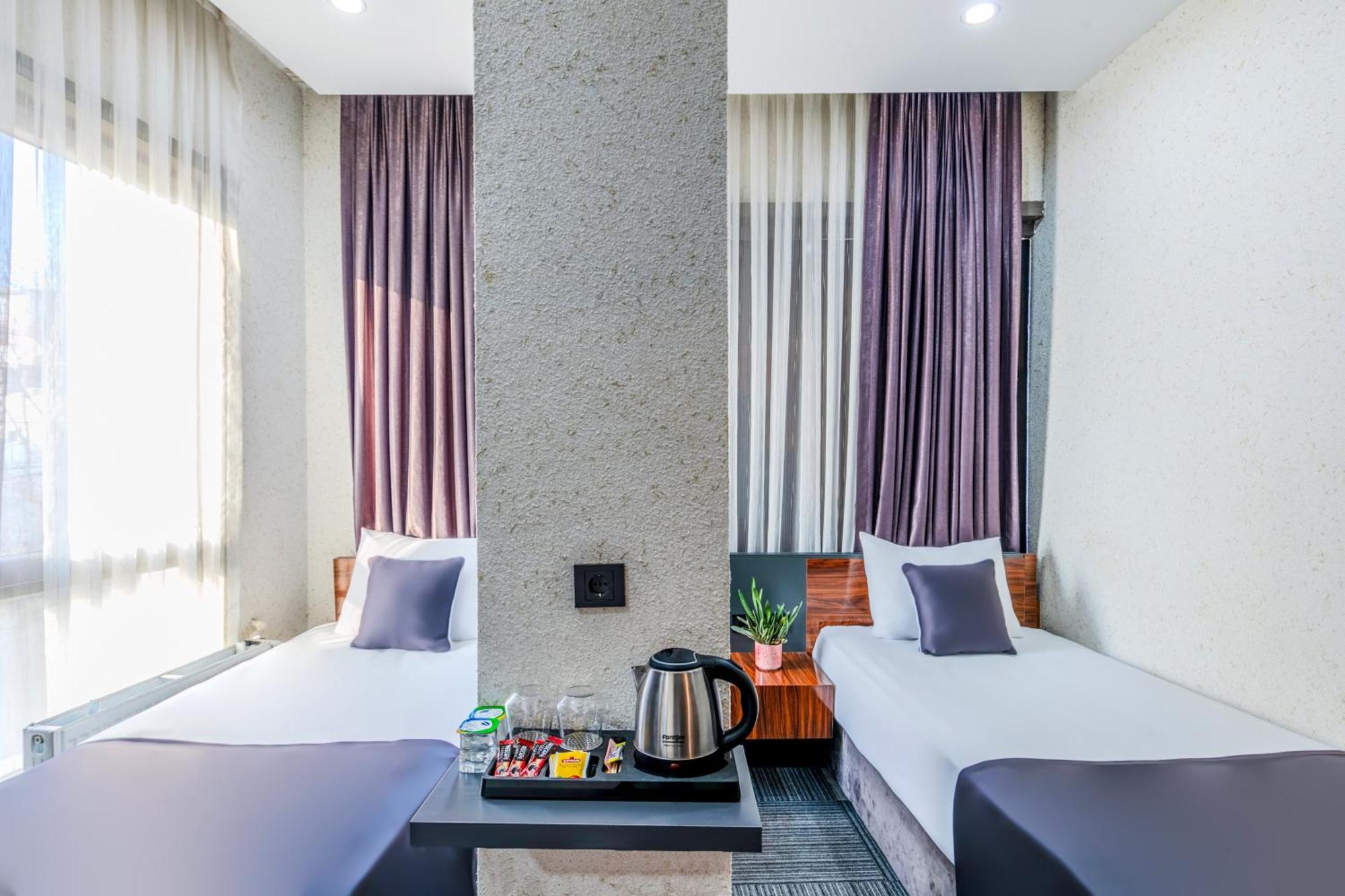 Med Airport Hotel Arnavutkoy Ngoại thất bức ảnh